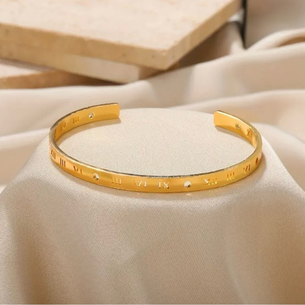 Gold tone Roman Numeral Bangle/cuff Bracelet - Picture 4 of 6